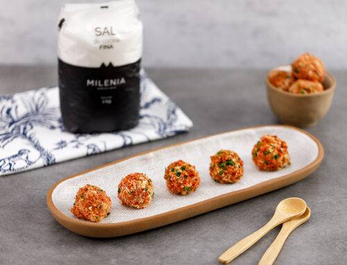 BOLITAS DE BEICON, QUESO Y SAL FINA DE COCINA MILENIA